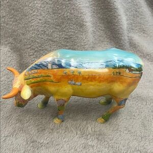 Cow Parade HOLDINGS CORPORATION (Vincent Van Gogh) #9174 Retired COW FIGURINE G